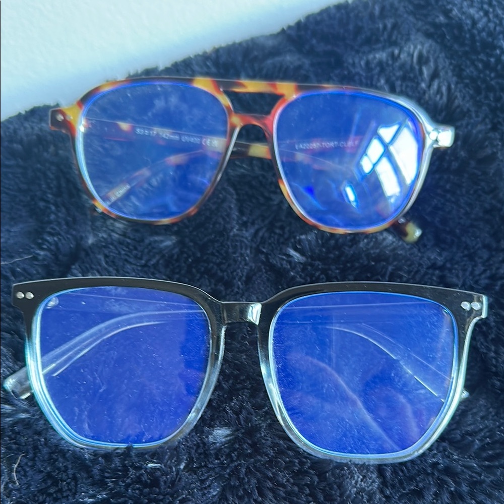 Stylish Bluelight Lens plastic Glasses Set